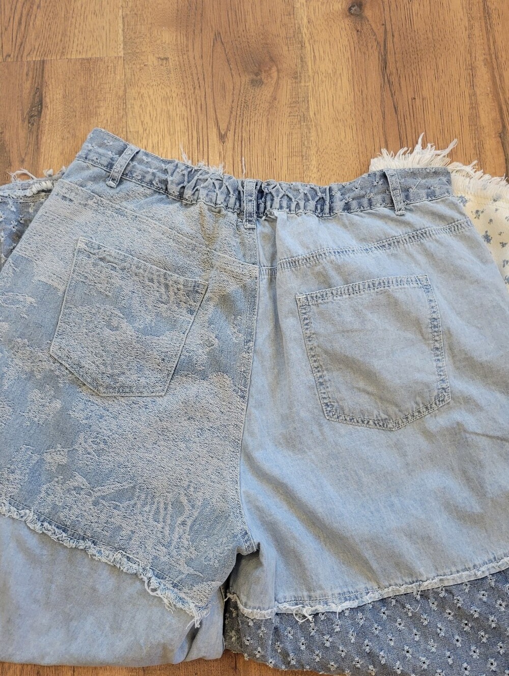 Boho Patchwork Wide-Leg Jeans in Light Blue - Picture 5 of 5